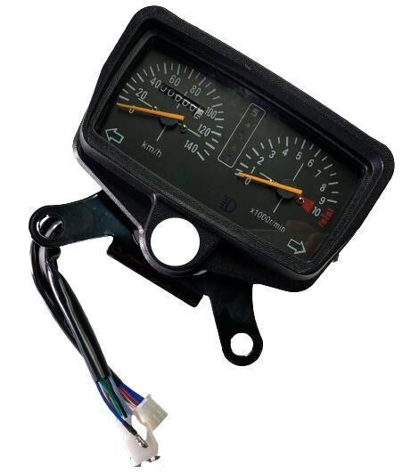 KANUNİ BRETON KİLOMETRE SAATİ 140 KM