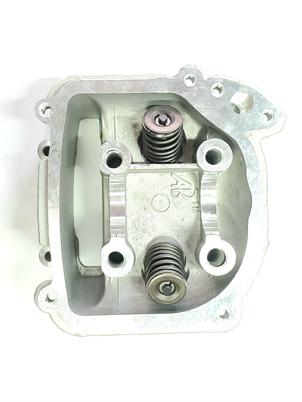 MONDİAL LOYAL-VENTO-ROVER SİLİNDİR ÜST KAPAK KOMPLE SİBOBLU (100CC)