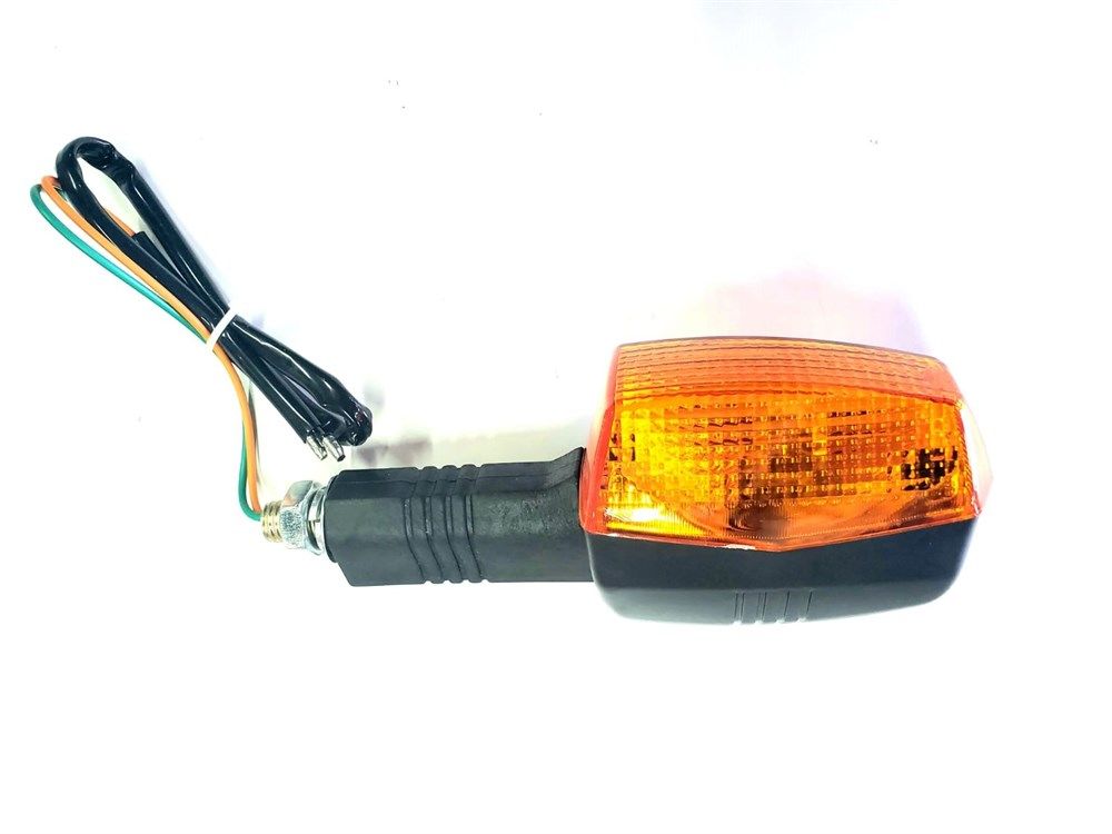 YAMAHA YBR 2004-2006 ARASI ARKA SİNYAL UZUN ADET