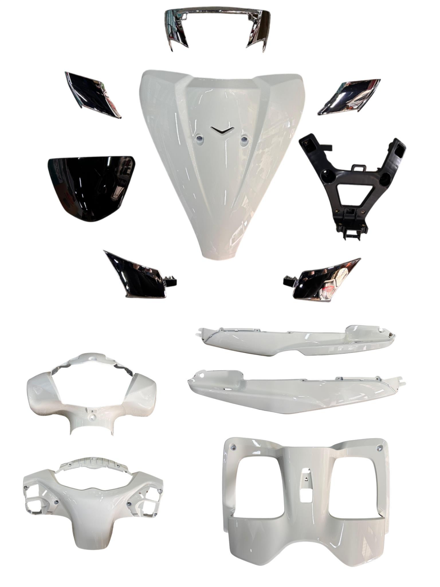 TVS JUPİTER 125 ÖN KAPORTA SETİ BEYAZ (13 PARÇA)