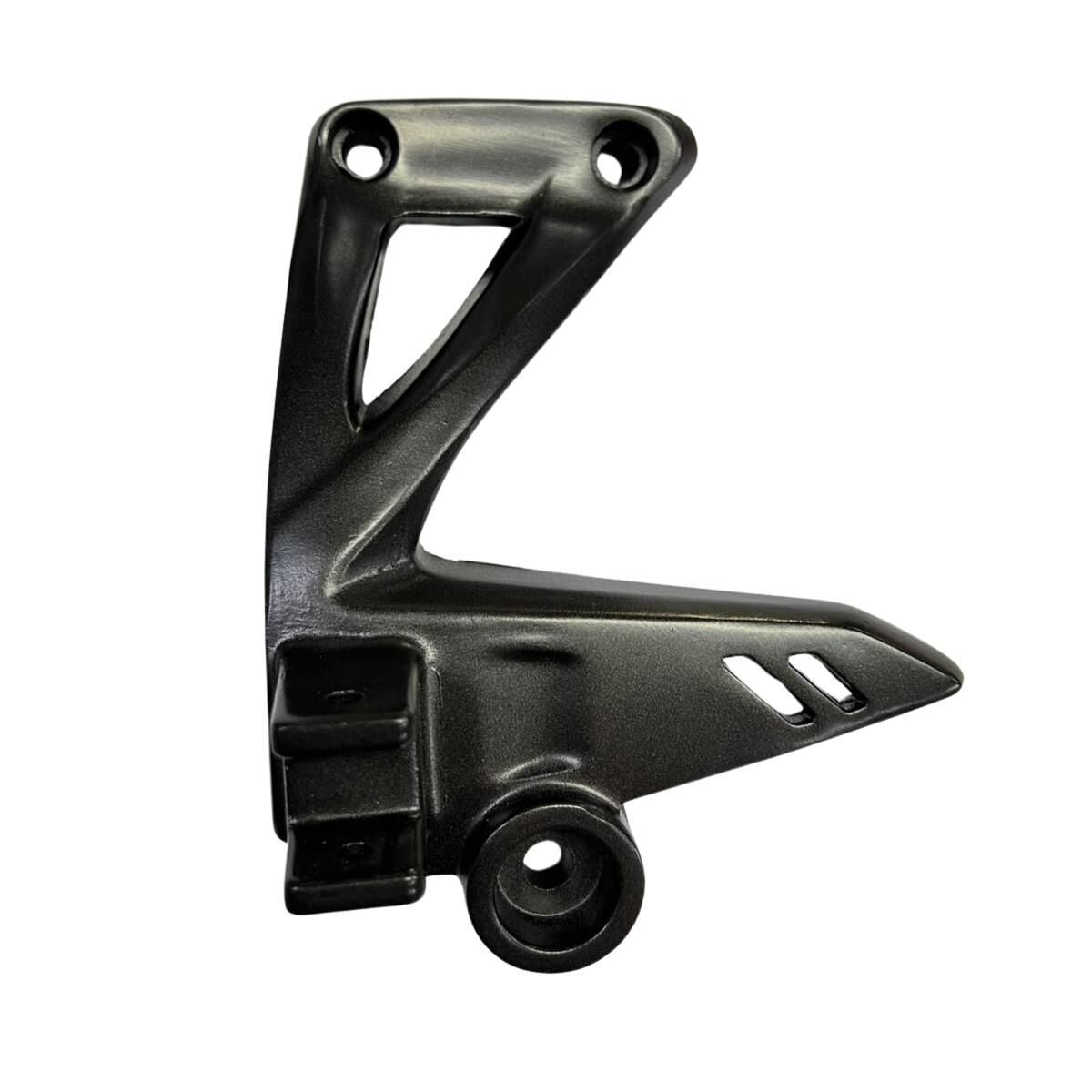 TVS RTR200 ARKA BASAMAK BRAKETİ SOL (E5)