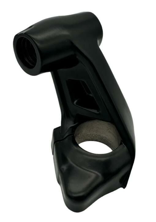 BAJAJ PULSAR RS200 SAĞ DİREKSİYON TUTUCU