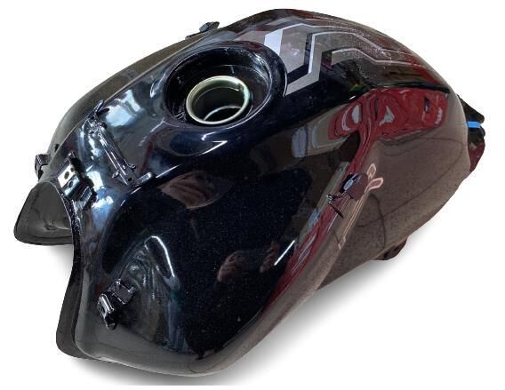 TVS RTR180 BENZİN DEPOSU SİYAH/TİTAN ETİKETLİ ORJİNAL